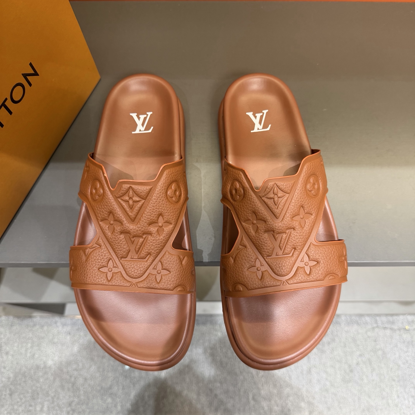 LV sz38-45 mnq0255